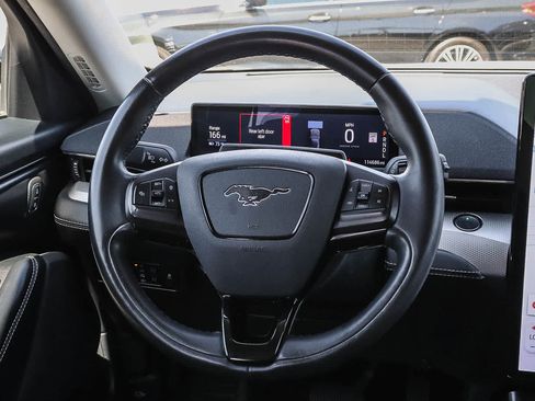 Used 2023 Ford Mustang Mach-E Select RWD image 21