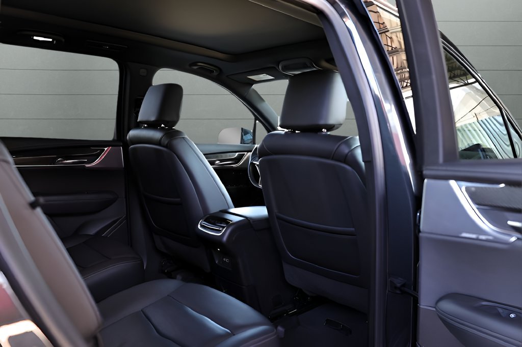 Used 2022 Cadillac XT6 Sport AWD/4WD image 68