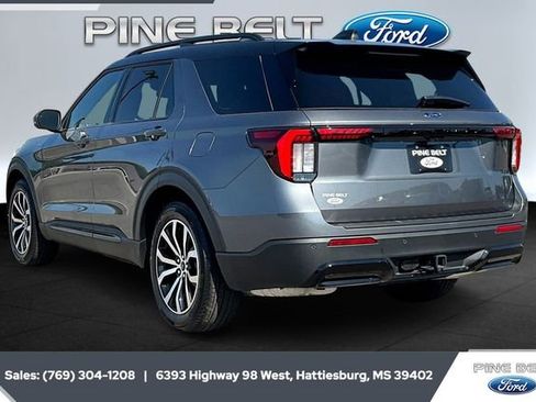 New 2025 Ford Explorer ST-Line w/ Premium Package image 2