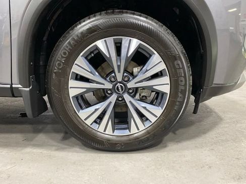 Certified 2023 Nissan Rogue SV w/ SV Premium B Package AWD/4WD image 31