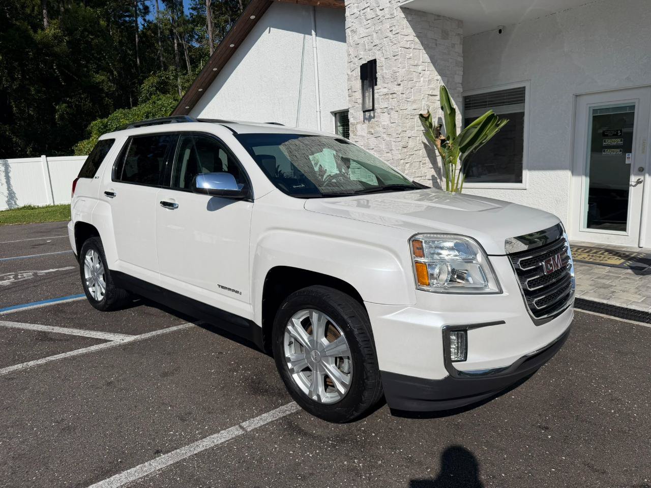 Used 2017 GMC Terrain SLT w/ Open Road Package FWD image 22
