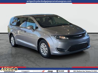 Used 2019 Chrysler Pacifica Touring Plus