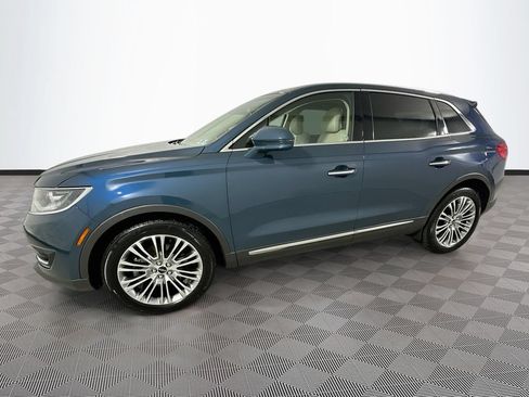 Used 2016 Lincoln MKX Reserve w/ Climate Package AWD/4WD image 4