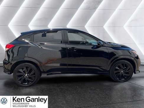 Used 2022 Honda HR-V Sport image 6