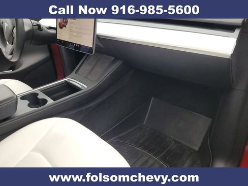 Used 2021 Tesla Model Y Long Range image 30
