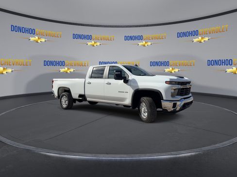 New 2026 Chevrolet Silverado 3500 LT image 5