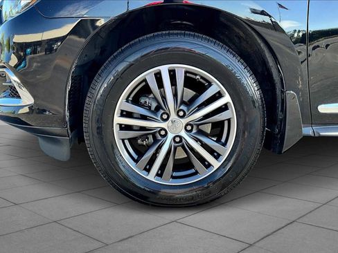 Used 2019 INFINITI QX60 Luxe w/ Essential Package image 10