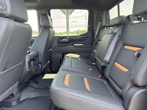 New 2026 GMC Sierra 1500 AT4 AWD/4WD image 9