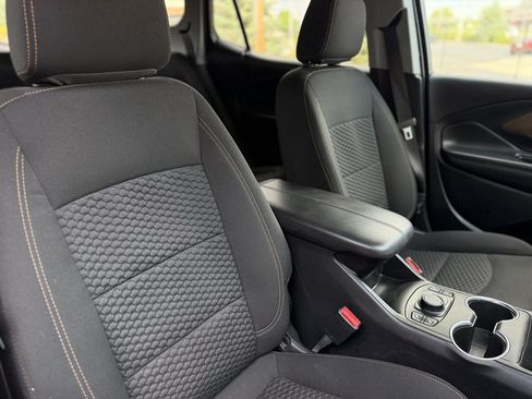 Used 2021 GMC Terrain SLE w/ Driver Convenience Package AWD/4WD image 12