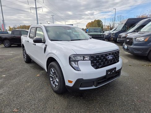 New 2025 Ford Maverick XLT w/ Equipment Group 301A image 3