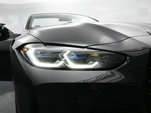 Used 2023 BMW M4 xDrive Competition w/ Parking Assistance Package AWD/4WD image 9