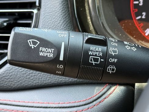 Used 2023 Dodge Durango GT RWD image 21