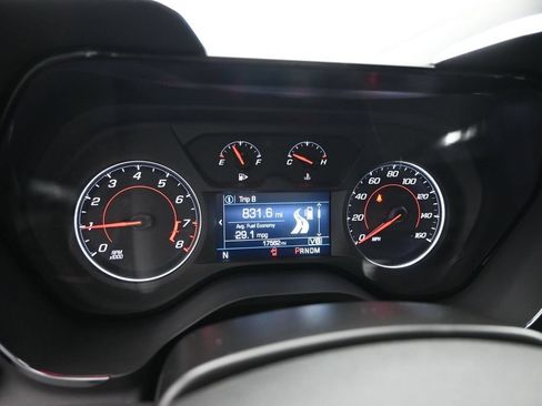 Used 2024 Chevrolet Camaro LT w/ RS Package RWD image 10