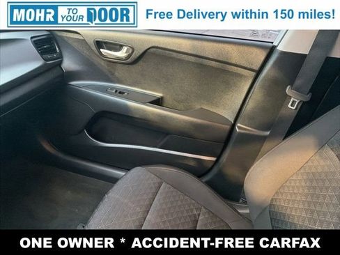 Used 2022 Kia Rio S image 25