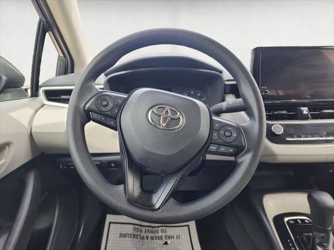 Certified 2025 Toyota Corolla LE AWD/4WD image 12