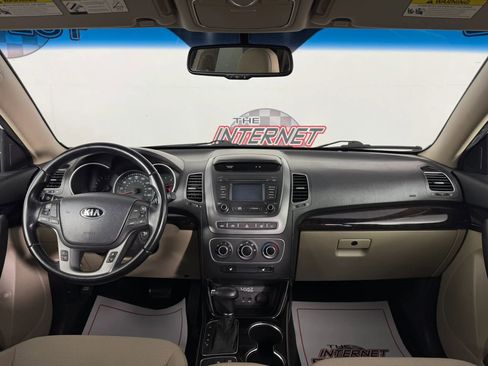 Used 2015 Kia Sorento LX FWD image 10
