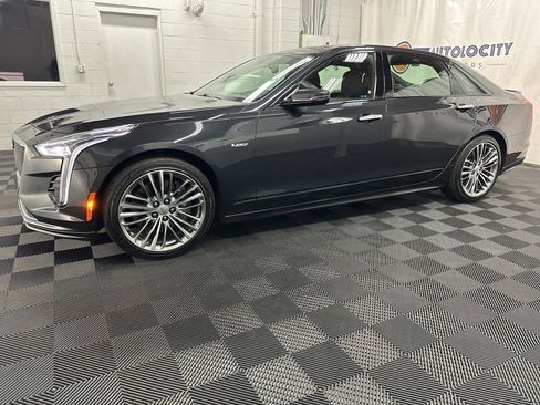 Used 2019 Cadillac CT6 V w/ Driver Assist Package image 5