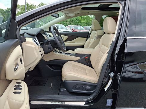 Certified 2023 Nissan Murano Platinum w/ Cargo Package image 16