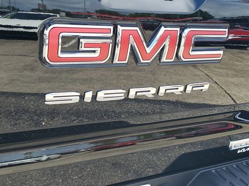 Used 2026 GMC Sierra 1500 Elevation w/ X31 Off-Road Package AWD/4WD image 27