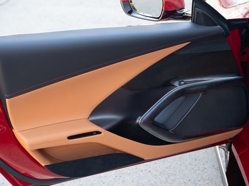 Used 2025 Ferrari 12Cilindri image 27