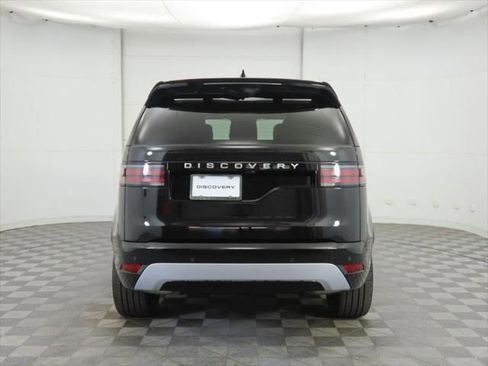New 2026 Land Rover Discovery Limited Edition image 6