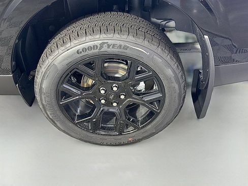 New 2026 Ford Maverick XLT w/ XLT Luxury Package AWD/4WD image 29