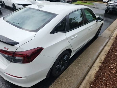 Used 2026 Honda Civic Si image 3