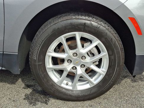Used 2024 Chevrolet Equinox LS AWD/4WD image 8