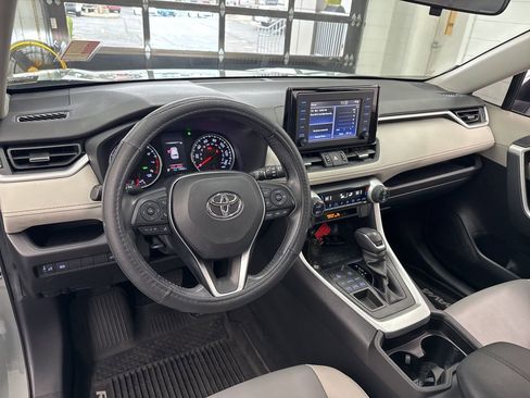 Certified 2019 Toyota RAV4 XLE Premium w/ All Weather Liner Package image 18