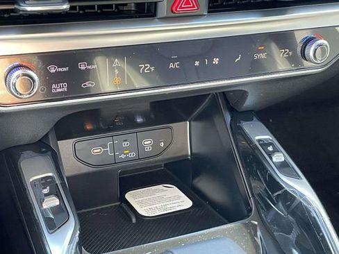 New 2026 Kia Sorento EX AWD/4WD image 37