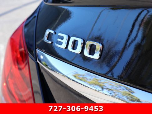Used 2018 Mercedes-Benz C 300 Sedan image 9