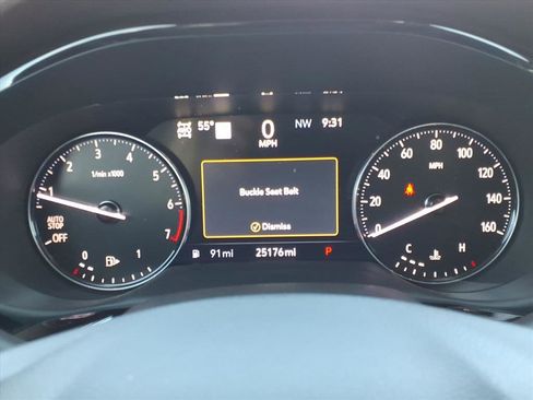 Used 2023 Buick Envision Avenir image 24