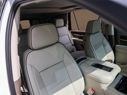 Used 2021 GMC Yukon Denali image 33