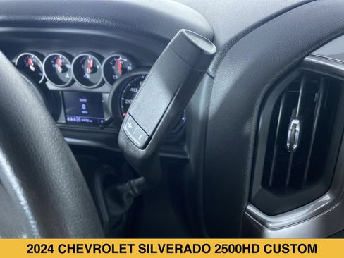 Certified 2024 Chevrolet Silverado 2500 Custom w/ Custom Value Package AWD/4WD image 7