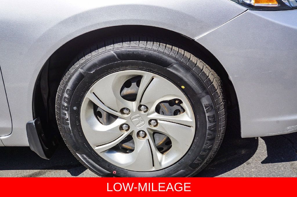 Used 2014 Honda Civic LX image 9