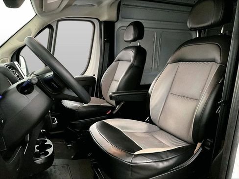Used 2023 RAM ProMaster 3500 FWD image 24