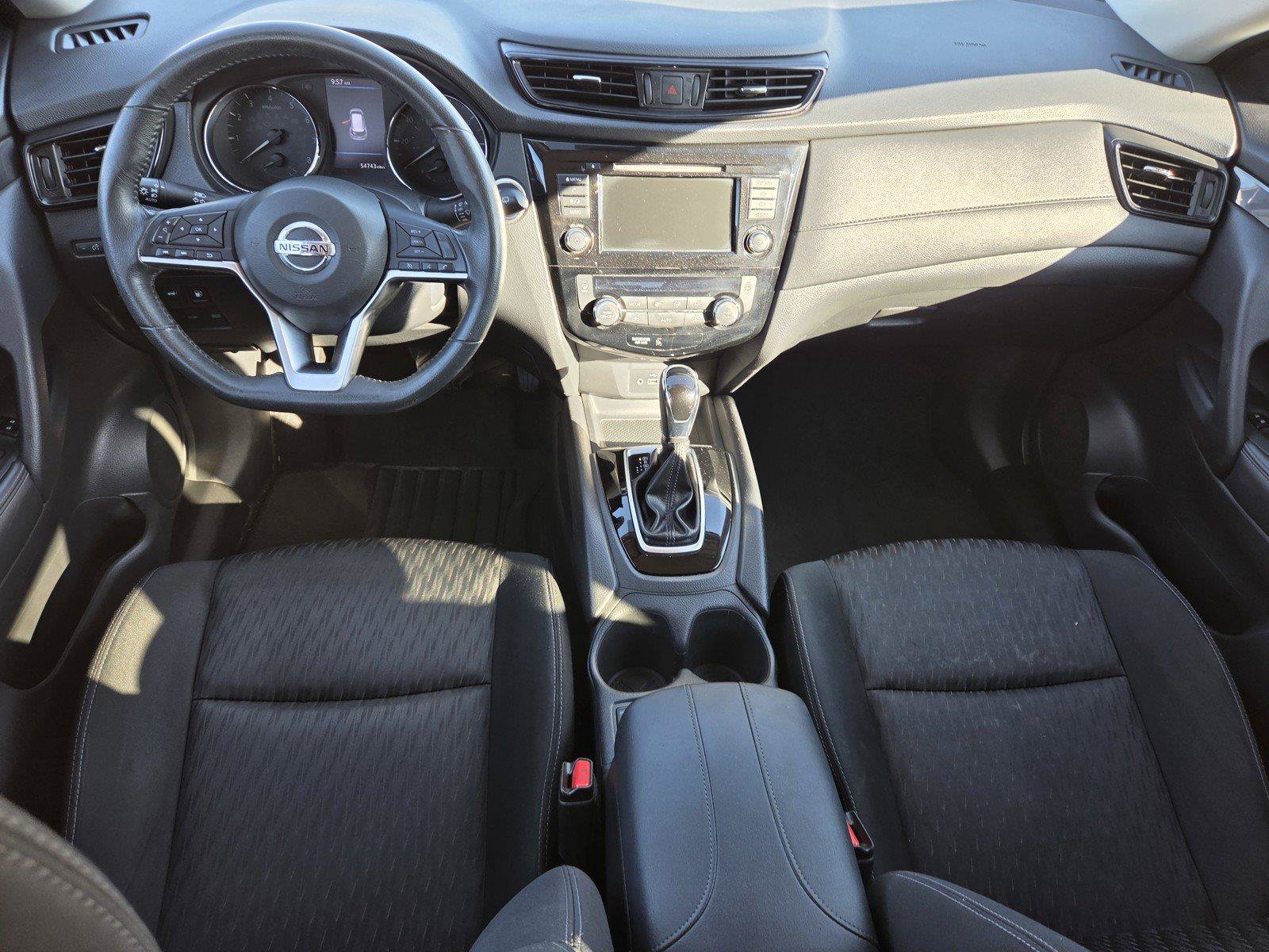 Used 2018 Nissan Rogue SV FWD image 25