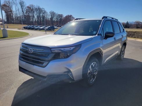 New 2026 Subaru Forester Premium AWD/4WD image 3