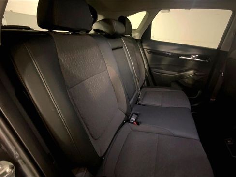 Certified 2025 Kia Seltos S FWD image 23