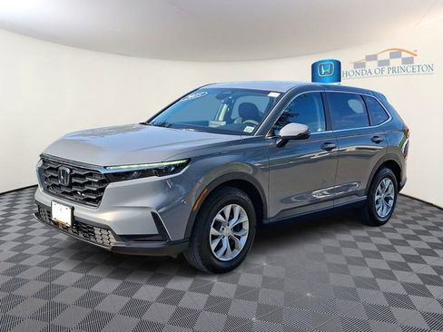 Certified 2025 Honda CR-V LX image 3