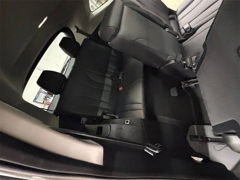 Certified 2023 Acura MDX SH-AWD image 18