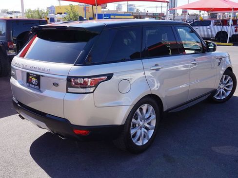 Used 2016 Land Rover Range Rover Sport HSE AWD/4WD image 6