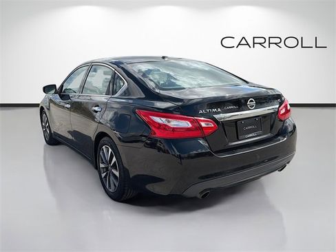 Used 2017 Nissan Altima 2.5 SL image 5