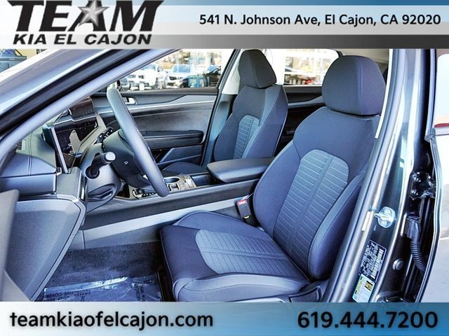 New 2026 Kia K5 LXS FWD image 17