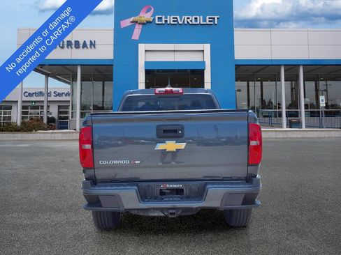 Used 2017 Chevrolet Colorado Z71 AWD/4WD image 7