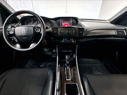 Used 2016 Honda Accord Sport image 16