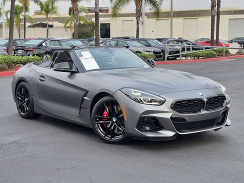 Used 2026 BMW Z4 M40i w/ Premium Package RWD image 2