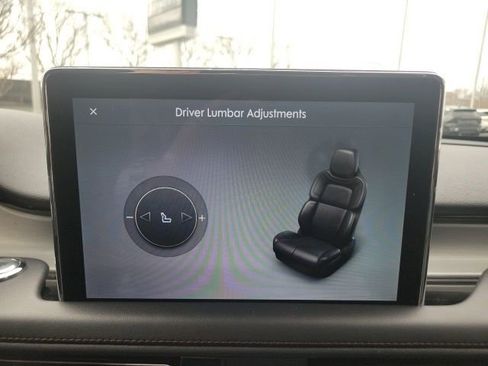 Used 2023 Lincoln Aviator AWD w/ Premium Package image 39