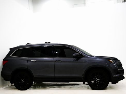 Used 2016 Honda Pilot Elite image 5