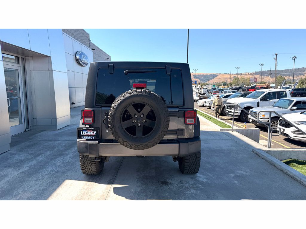 Used 2017 Jeep Wrangler Unlimited Sport AWD/4WD image 8
